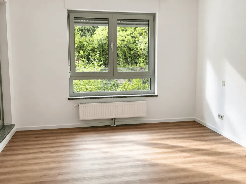 Charming 2-Room Apartment in Desirable Location of Saarbrücken-St. Arnual