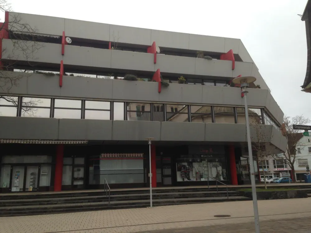 Völklingen City 2 ZKB Balkon, Kellerraum, Terrassenmitbenutzung