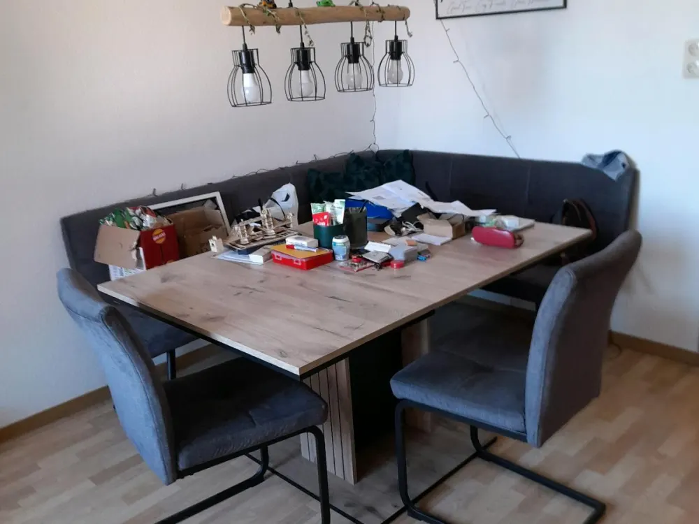 Nachmieter zum 01.11.2026 für 2-Zimmer-Wohnung in Schloss Neuhaus