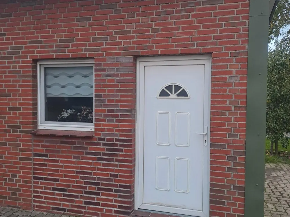 Fitter's Room, Furnished Room with Bathroom