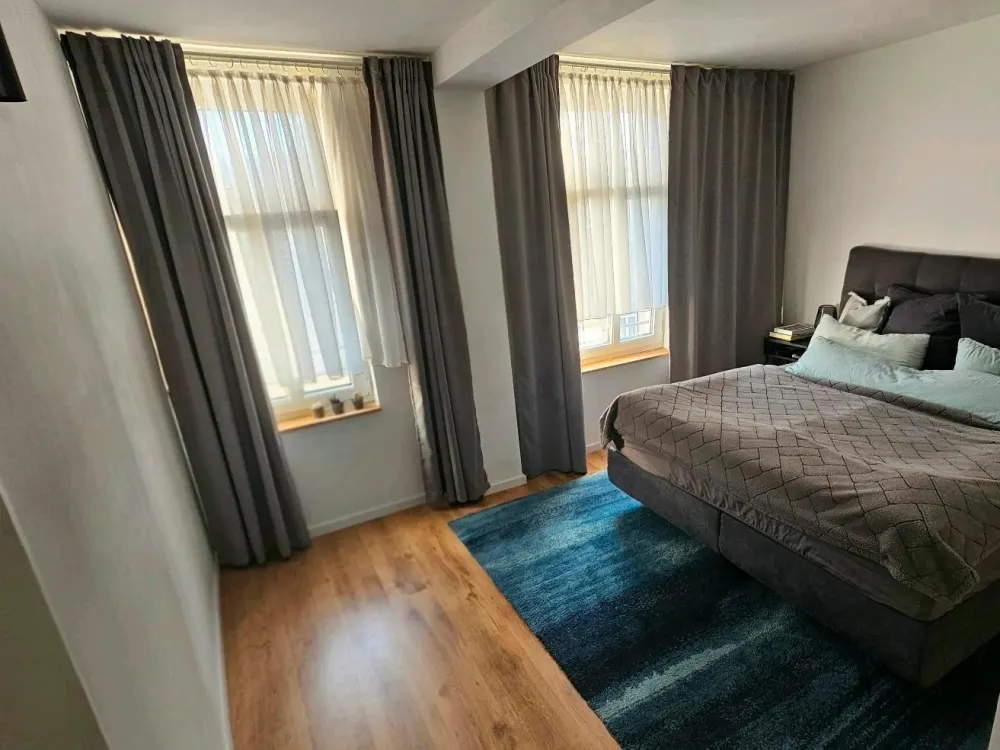 2-Zimmer-Wohnung Balkon/Bad mit Fenster/Fußbodenh./opt.Stellplatz