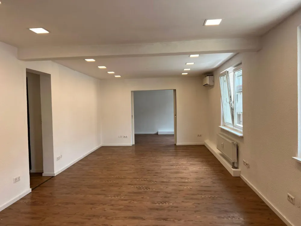 Große 3 Zimmer 100qm Wohnung in Sindelfingen