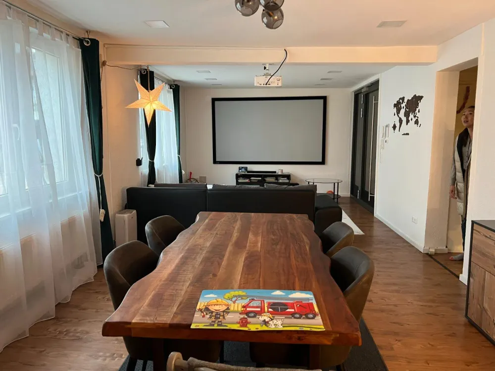 Große 3 Zimmer 100qm Wohnung in Sindelfingen