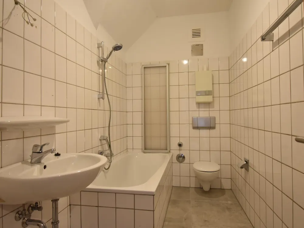 Frisch renoviert! Charmante 2-Zimmer-Maisonette-Whg in Hagen-Eilpe