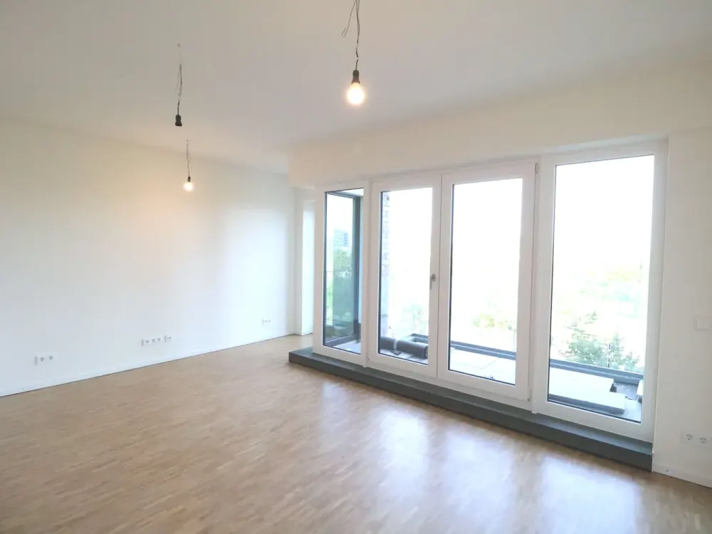 Grünes Wohnen in der HafenCity, Attraktive 2- Zimmer- Wohnung mit Balkon und Loggia