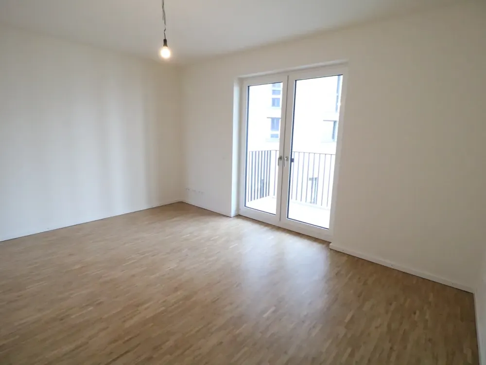 Grünes Wohnen in der HafenCity, Attraktive 2- Zimmer- Wohnung mit Balkon und Loggia