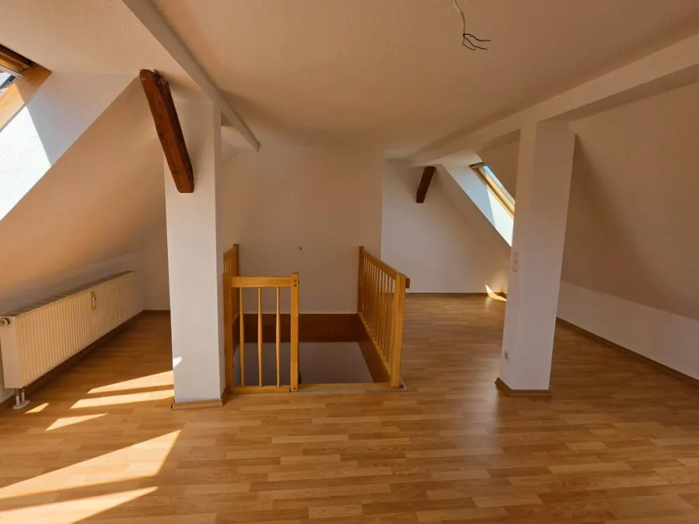 schicke 3-Raum Masionettewohnung mit Balkon und EBK