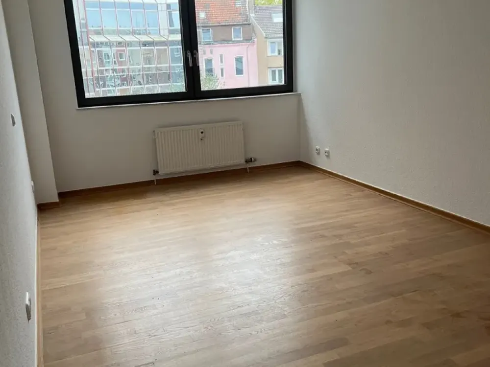 Nachmieter für neu renovierte 2-Zimmer-Wohnung gesucht