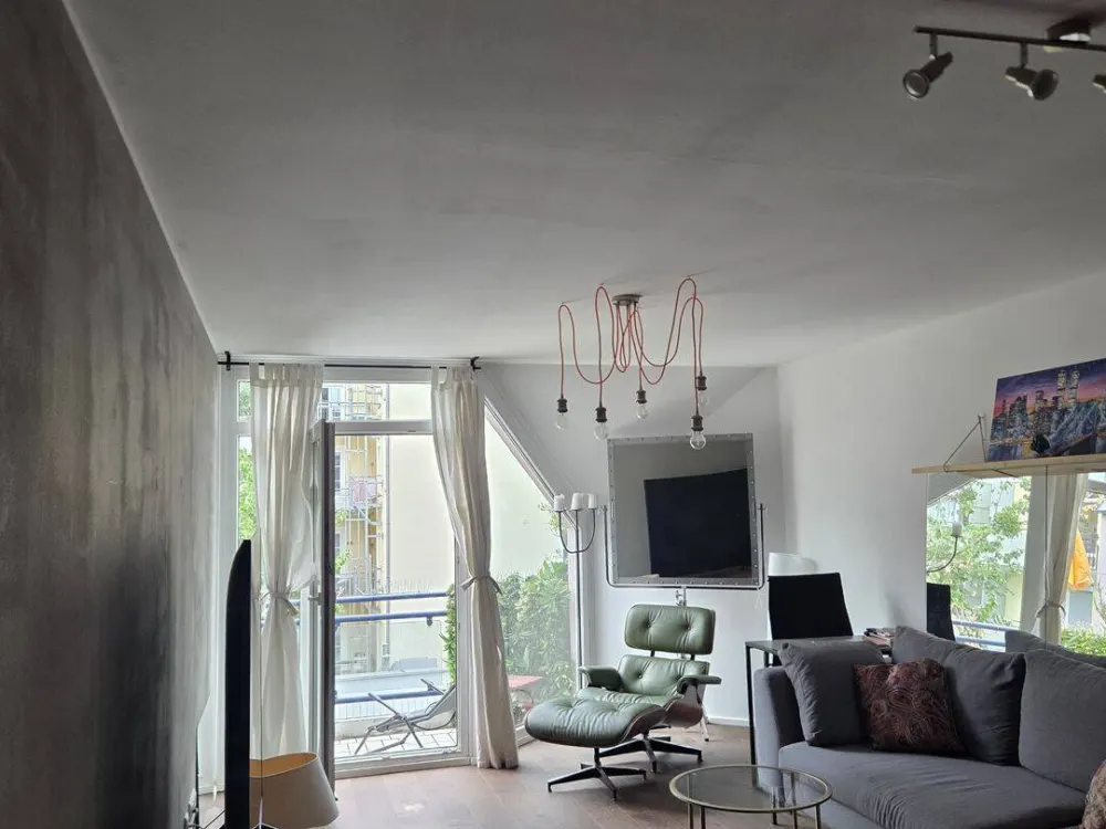 Außergewöhnliche möblierte Maisonette-Wohnung temporär zu vermieten