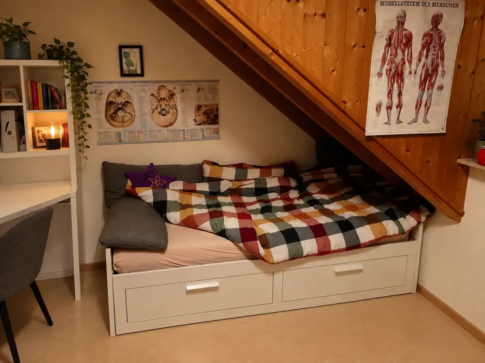 gemütliche 2,5 Zimmer Dachgeschosswohnung