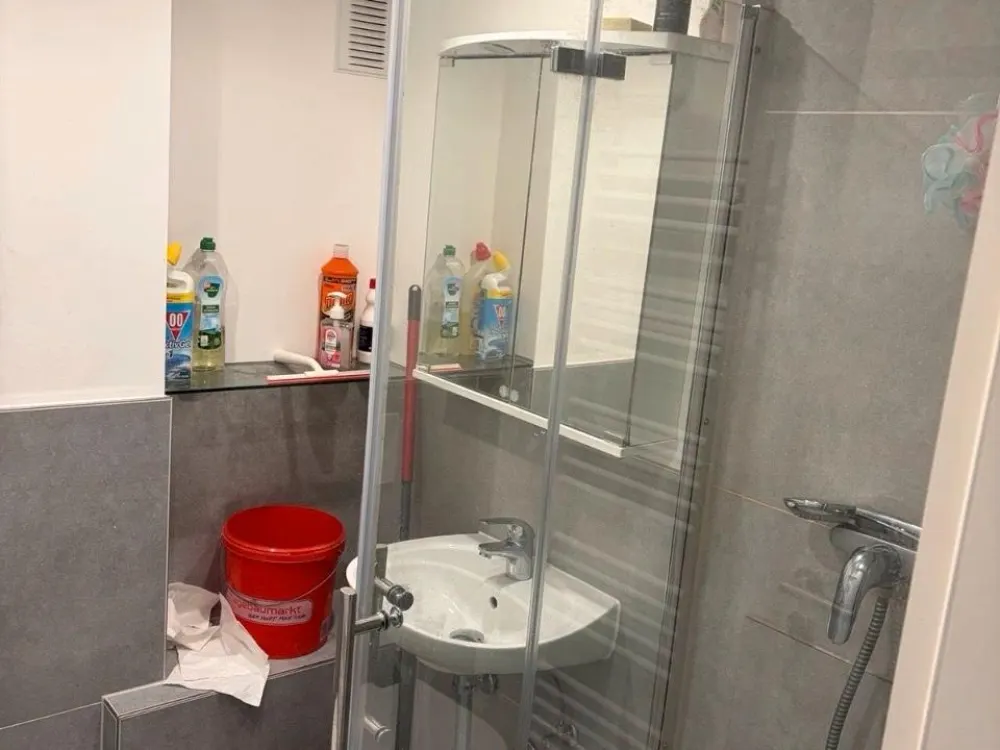 Wohnung am Friesenplatz ab September zu vermieten