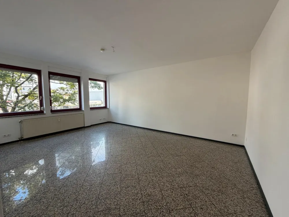 Helle und geräumige 2-Zimmer-Wohnung in Nürnberg