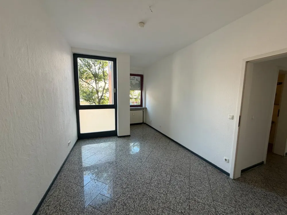 Helle und geräumige 2-Zimmer-Wohnung in Nürnberg