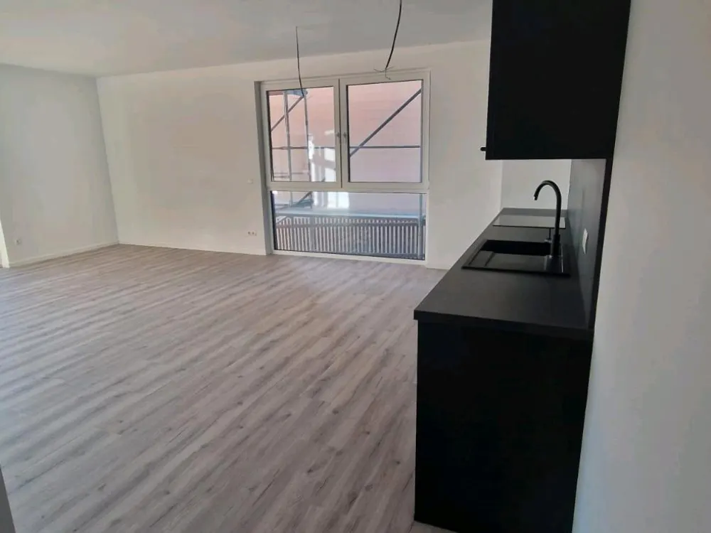 2.5-Room First Occupancy with Kitchen, Elevator and Underground Parking