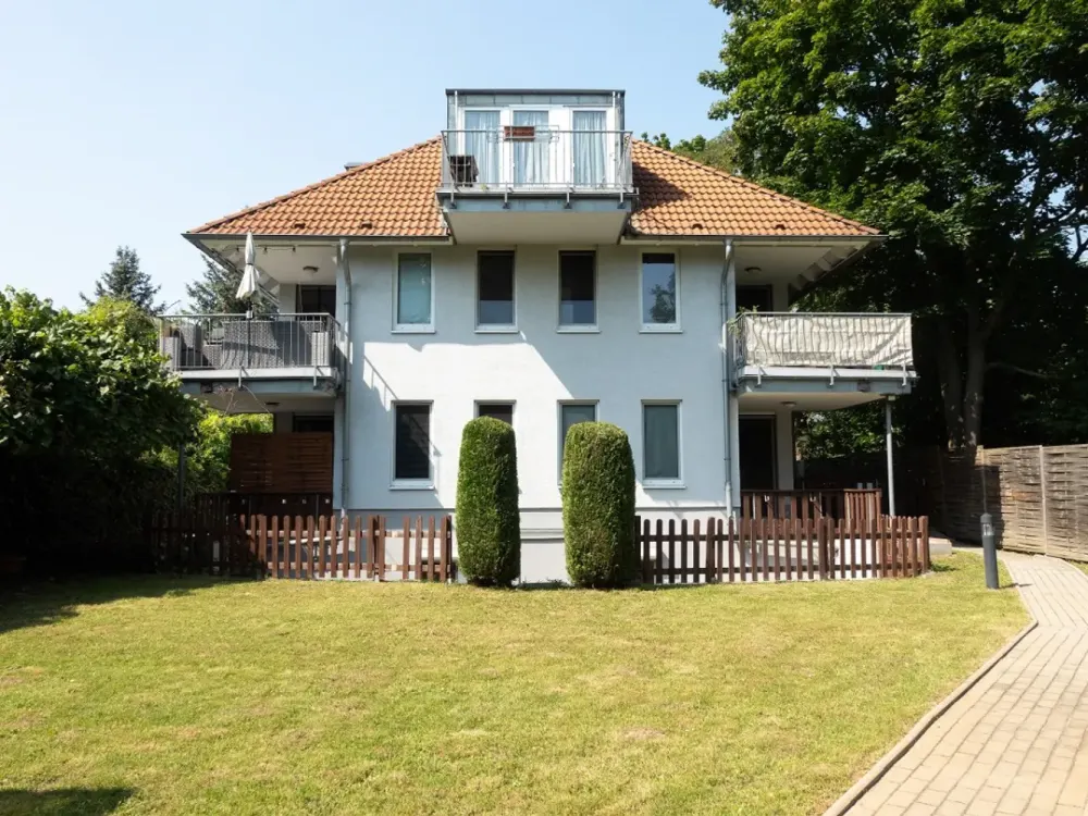 Gemütliche 1-Zimmer-Wohnung mit Terrasse und Garten in Schönefeld