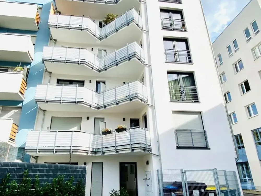 Ankommen, aufatmen, genießen: Dachterrassen-Wohnung in zentraler Bestlage