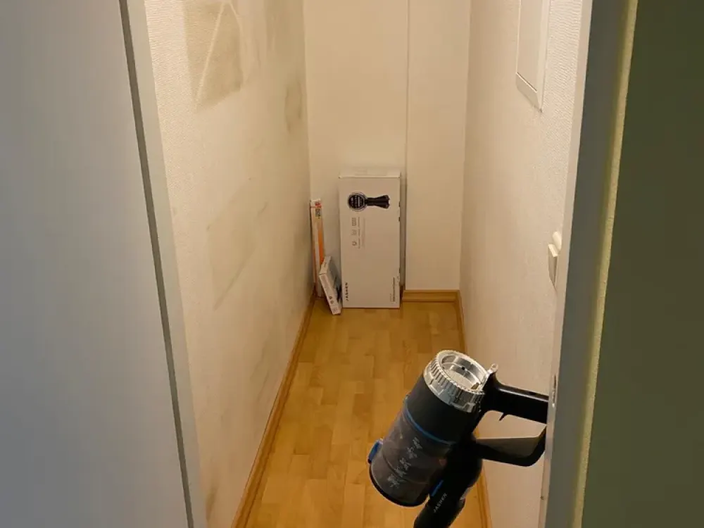 Fully Furnished 2 bedrooms Apartment + Fully equipped kitch in Düsseldorf-Lörick (Warm rent €1650)