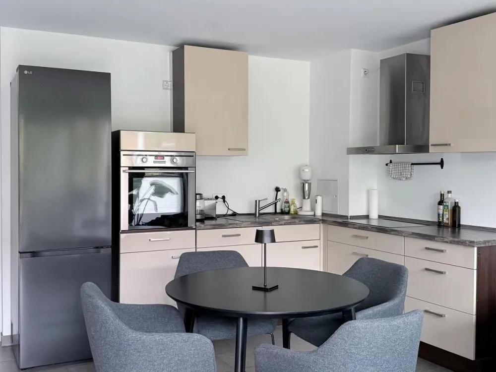 Voll möblierte 55 m² Wohnung in Leonberg, ab 01.11.2026