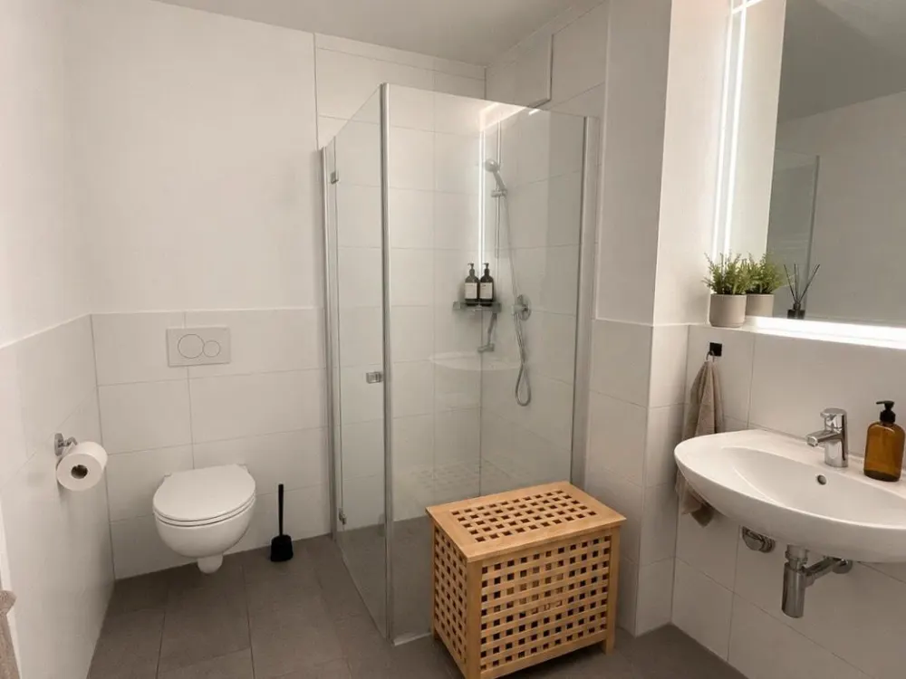 Voll möblierte 55 m² Wohnung in Leonberg, ab 01.11.2026