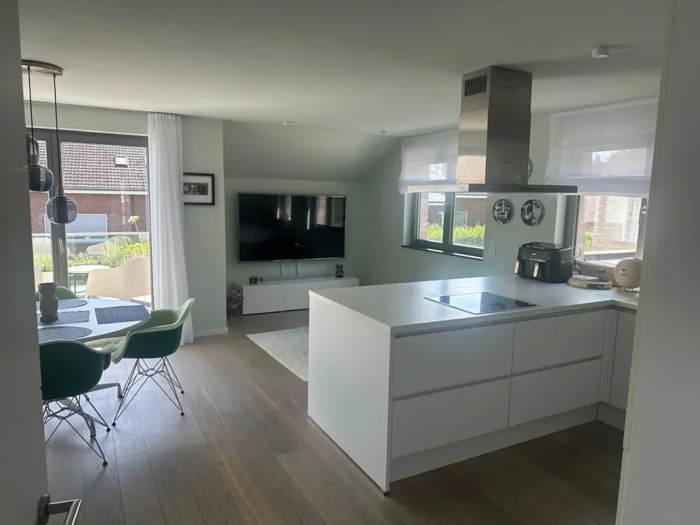 Hochwertige Maisonettewohnung für Singles oder Paare