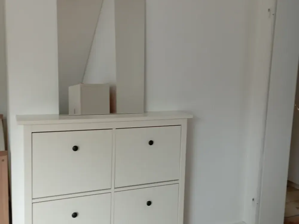 Kaarst 1-Zimmer Wohnung für berufstätige Person, modern möbliert renoviert idyllische ruhige Lage