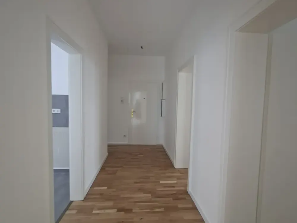 AMBIENT LIVING: WG geeignet! Komplett renovierte 3 Zimmerwohnung nahe dem Zoo!