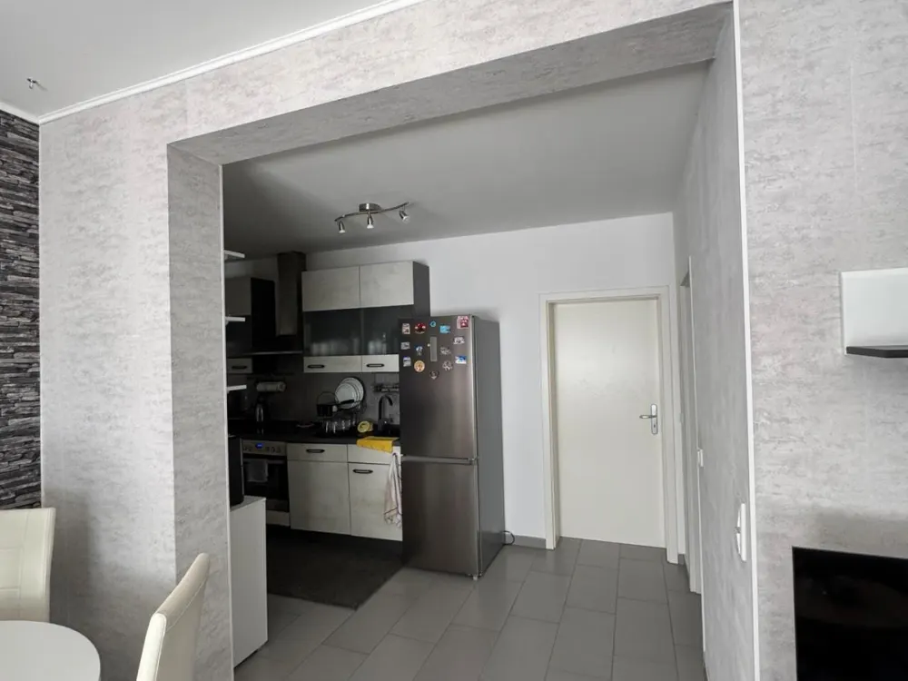 Möbliert 3-Zimmer-Wohnung