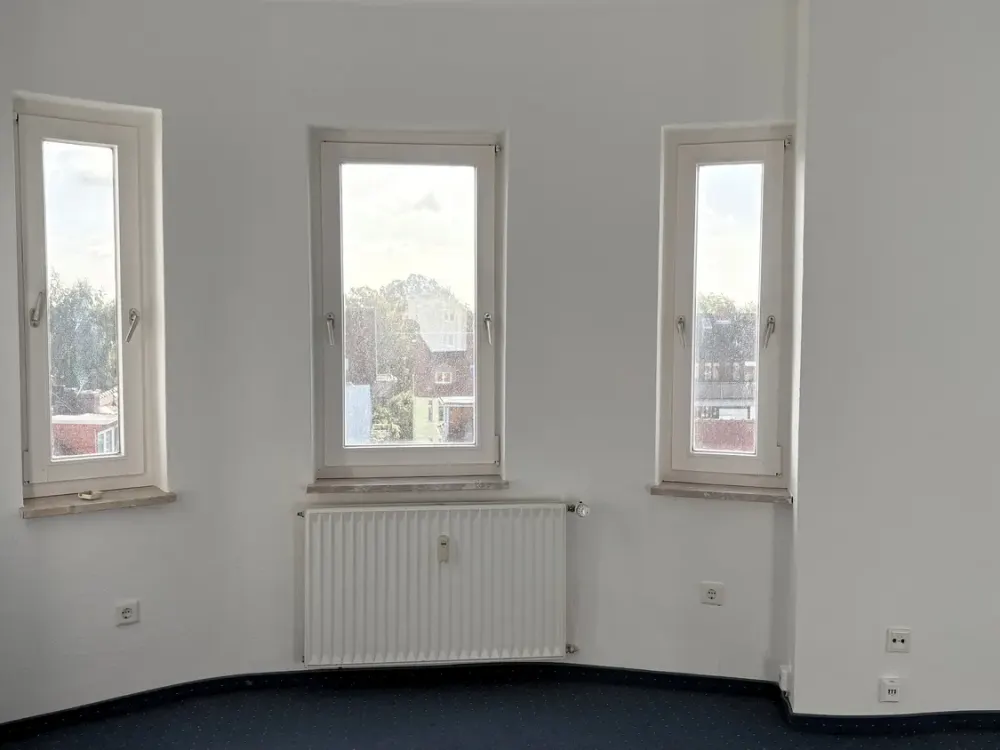 Bright 2-Room Apartment in Bremen Peterswerder, Not Suitable for Shared Living