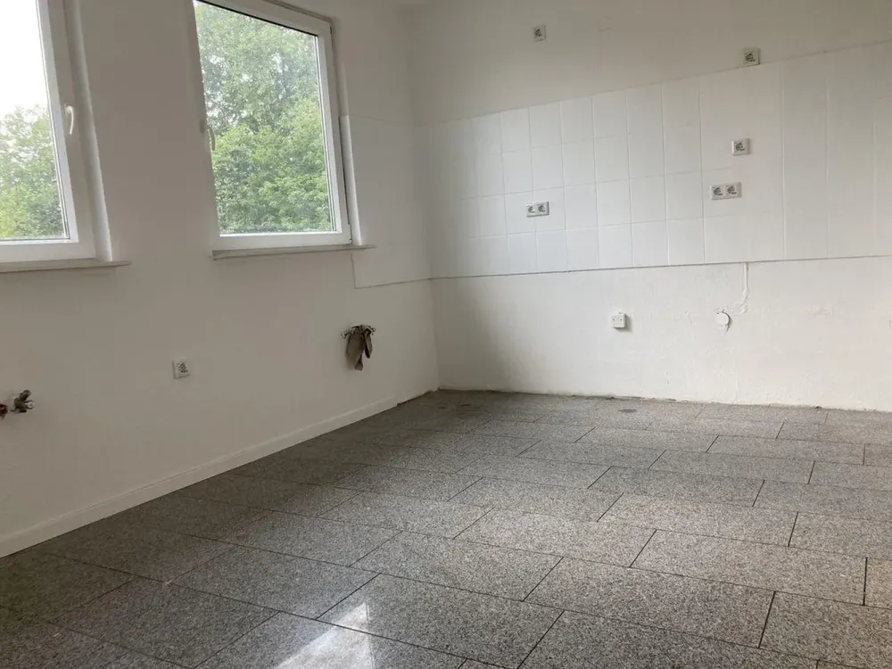 Beautiful, Quietly Located Three-Room Apartment in Dortmund-Wambel