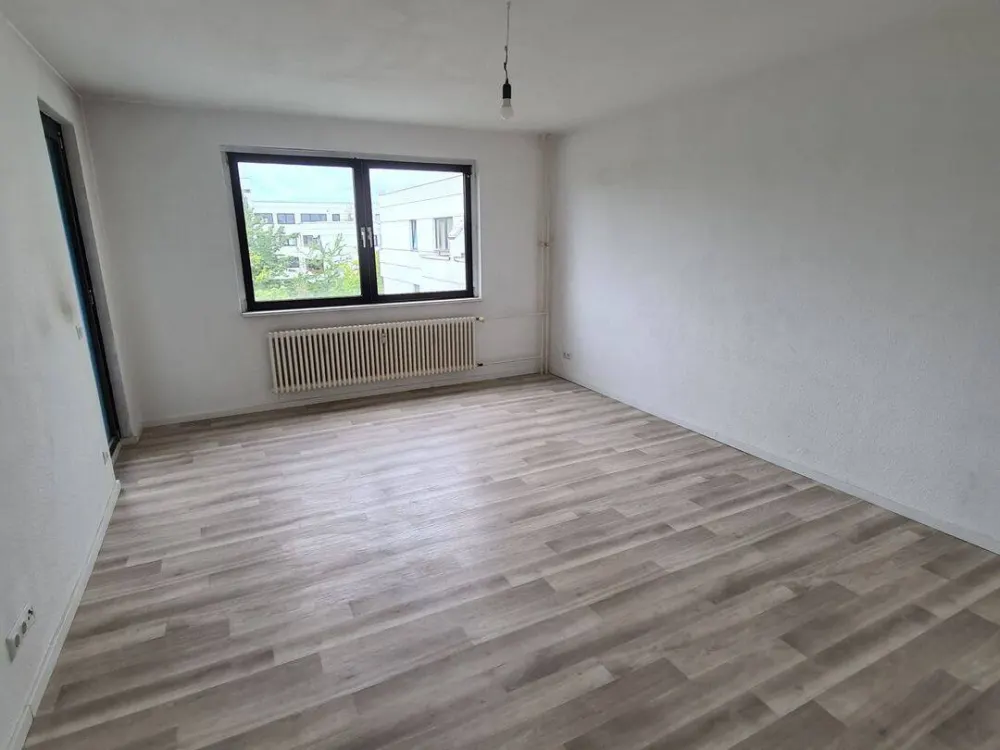 Verwirklichen Sie Ihre Wohnträume - 4-Zimmer-Wohnung mit Balkon!