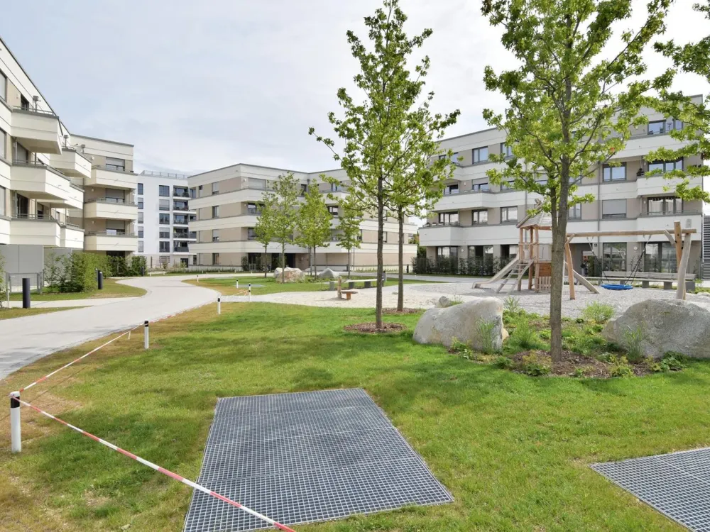 München Aubing (4 41) 2-Zimmer-Wohnung 46,11 m2 EG teilmöbliert mit Terrasse München West S-Bahn S4