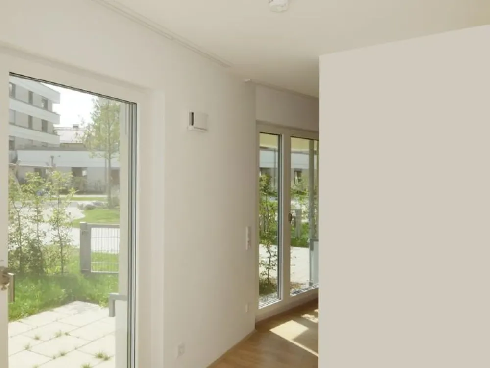 München Aubing (4 41) 2-Zimmer-Wohnung 46,11 m2 EG teilmöbliert mit Terrasse München West S-Bahn S4