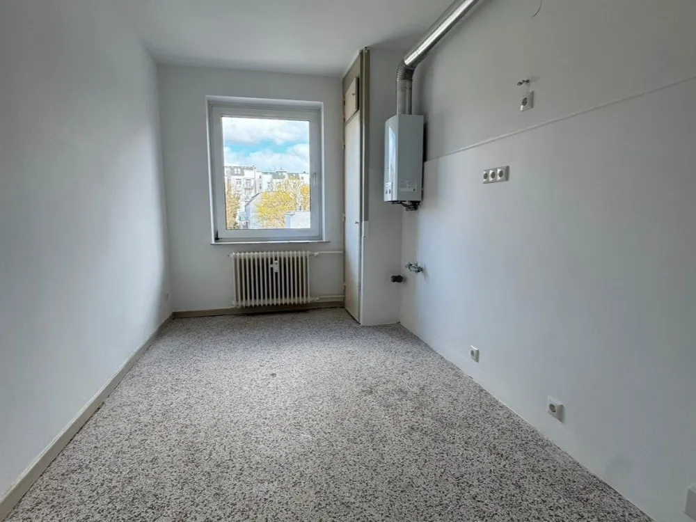 Frisch (Teil)Sanierte Wohnung in Absoluter Top Lage (St.Pauli)