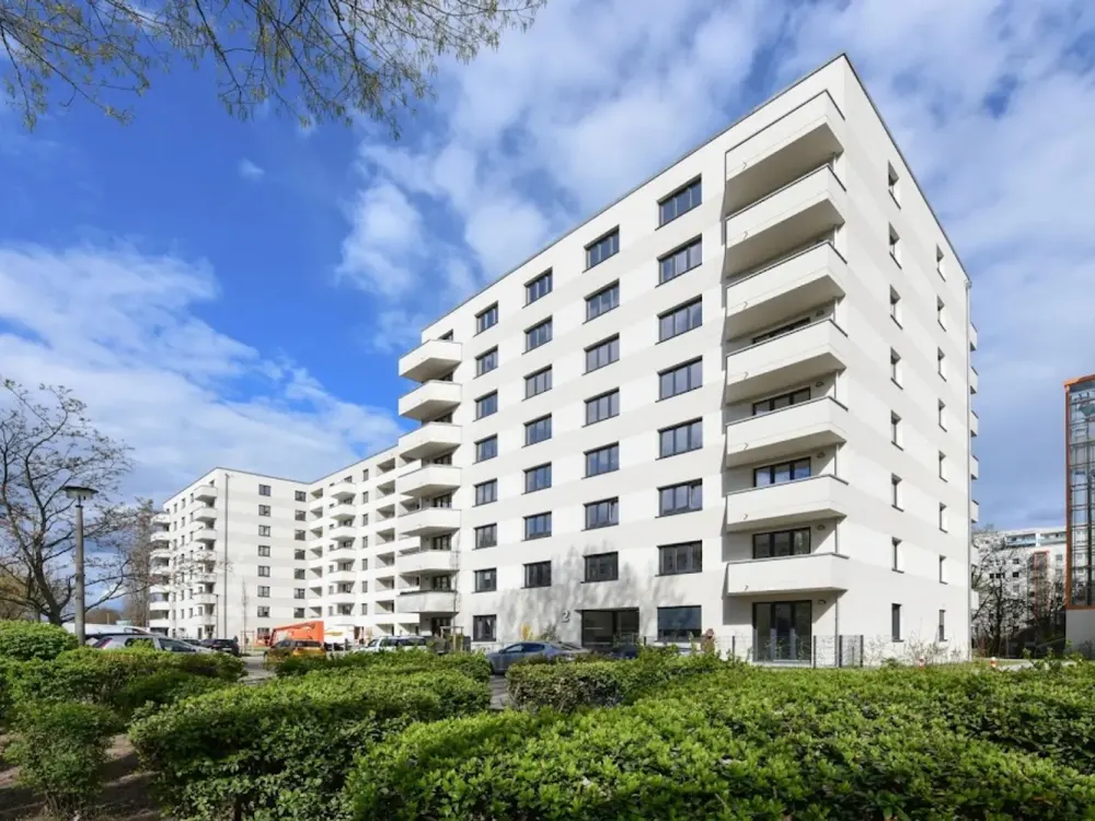 Helle 4 Raum Wohnung mit Balkon