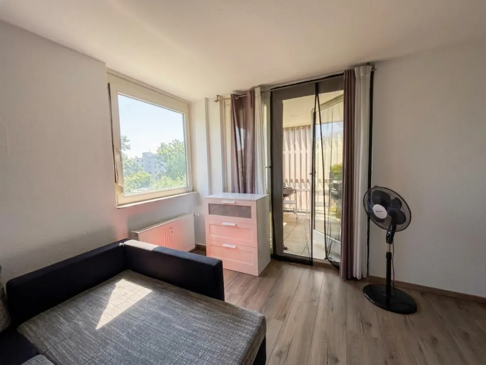 Gepflegte 2-Zimmer-Wohnung mit Balkon & Stellplatz in Echterdingen