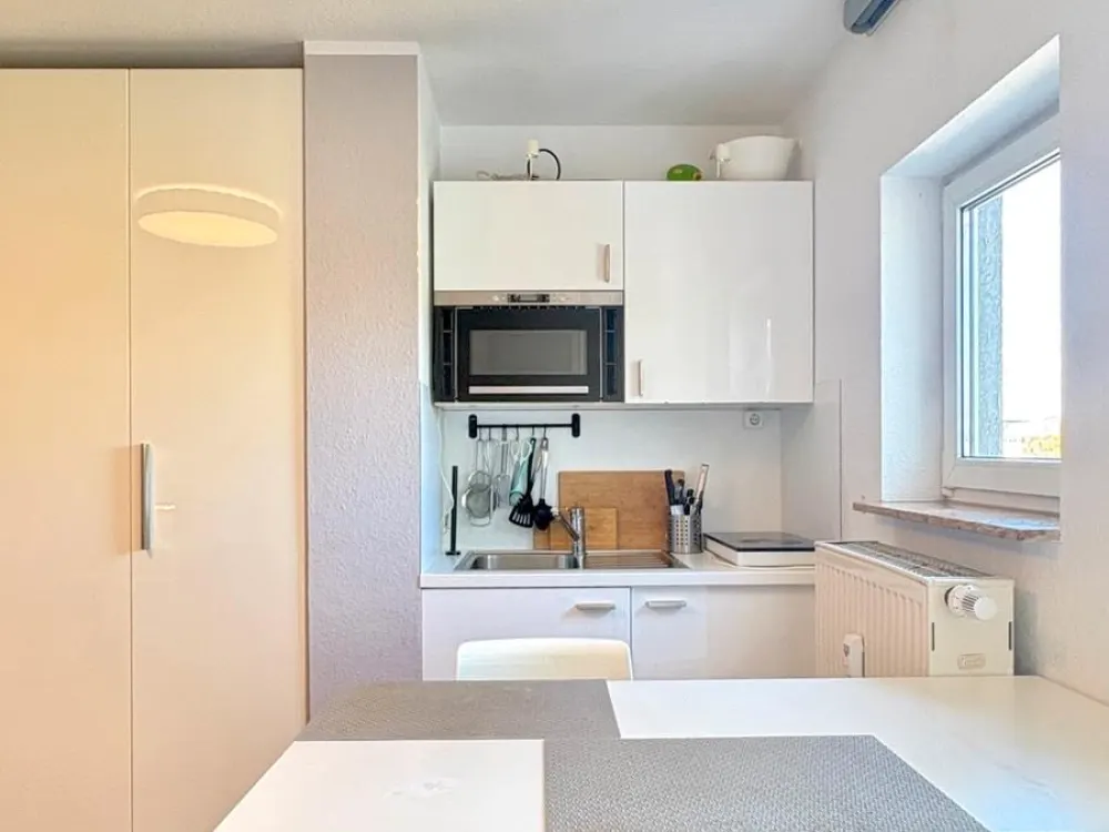 Modernes 1-Zimmer-Studentenappartment am Nordring, voll möbiliert