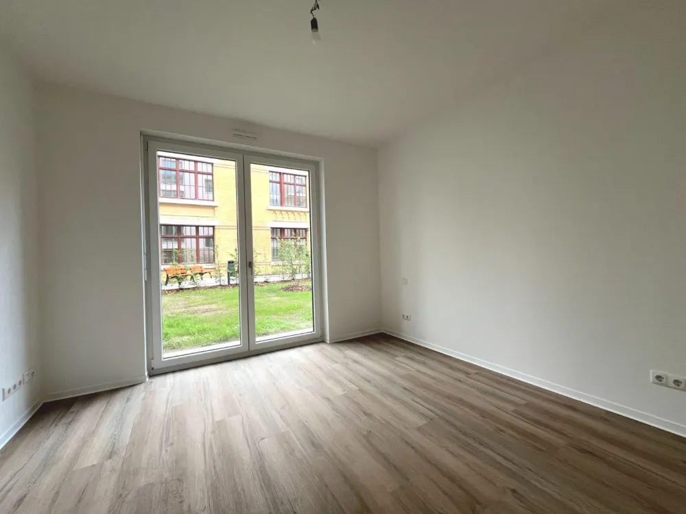 Neubauwohnung mit Terrasse: Geräumige 2-Zimmer - optional mit Einbauküche im Zentrum-Ost