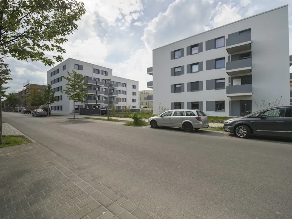 Zentral gelegene Wohnung - Streicharbeiten erforderlich - Wir kommen Ihnen entgegen!