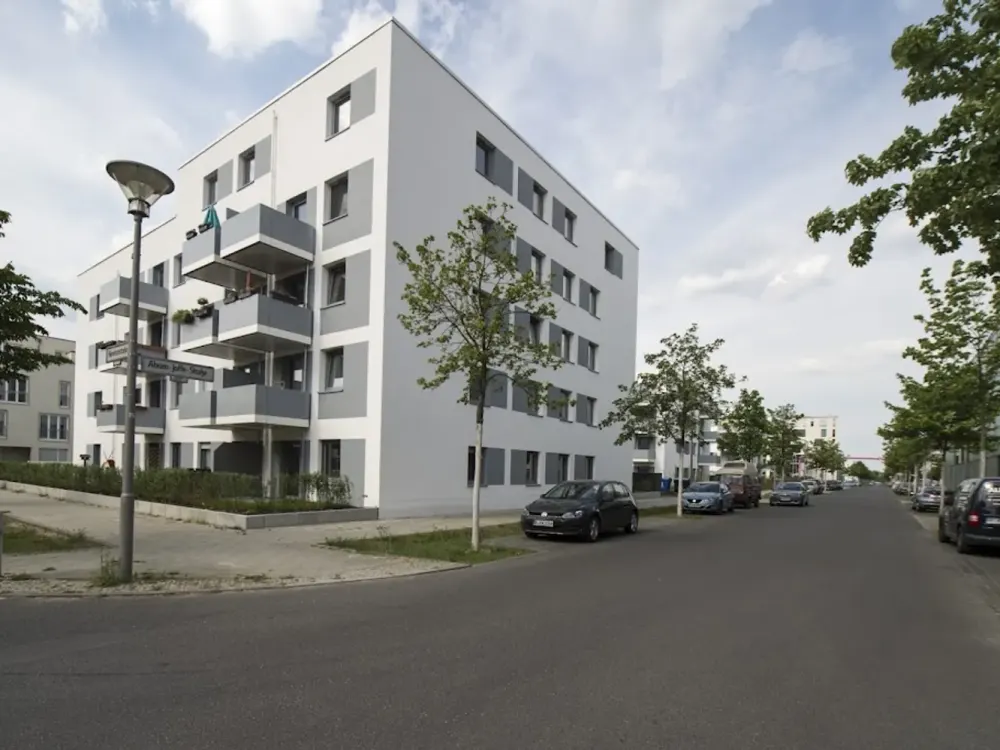 Zentral gelegene Wohnung - Streicharbeiten erforderlich - Wir kommen Ihnen entgegen!