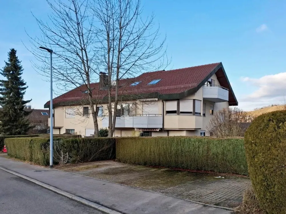 2 Zimmer Wohnung Weinstadt - Feldrandlage ab sofort zu vermieten