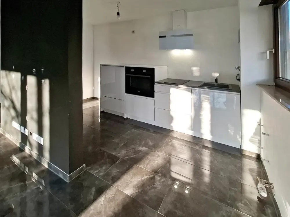 2 Zimmer Wohnung Weinstadt - Feldrandlage ab sofort zu vermieten
