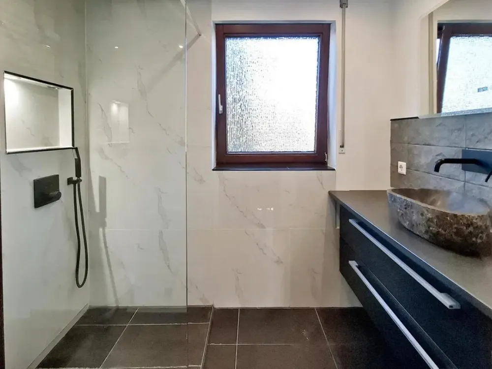 2 Zimmer Wohnung Weinstadt - Feldrandlage ab sofort zu vermieten