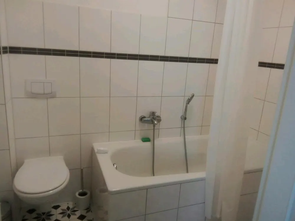 Wohnung z. Miete