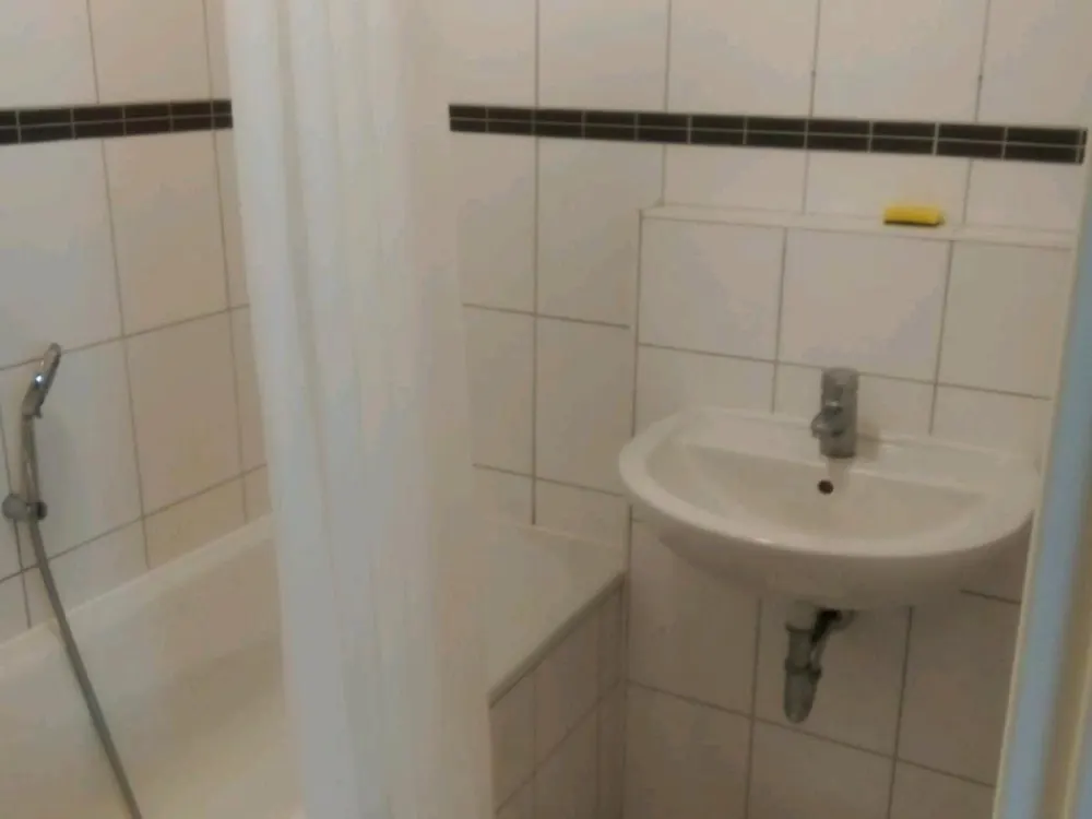 Wohnung z. Miete