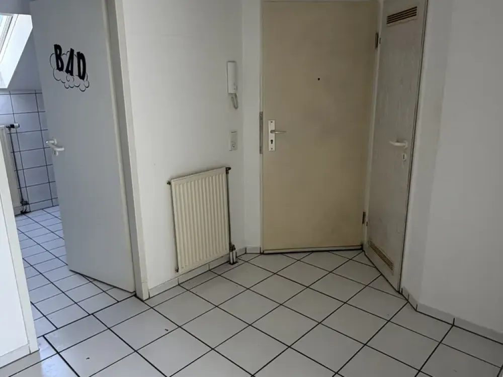 Helle 2,5 Zimmer DG-Wohnung in ruhiger Lage - Dortmund Holzen