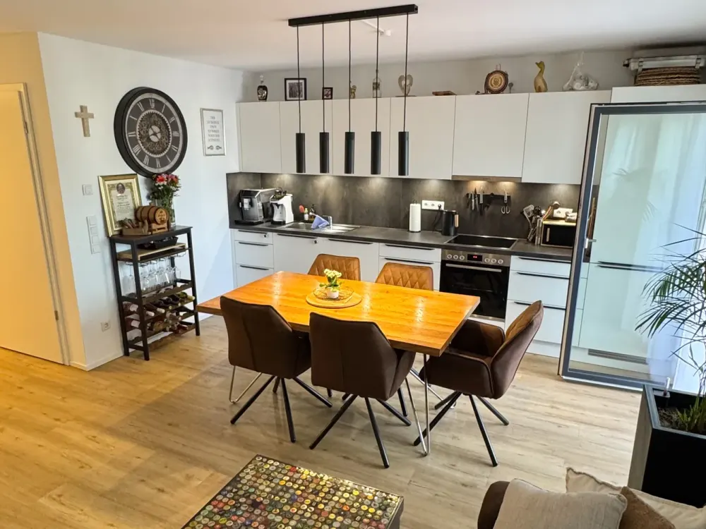 Familienfreundliche 3-Zimmer-Wohnung mit Balkon