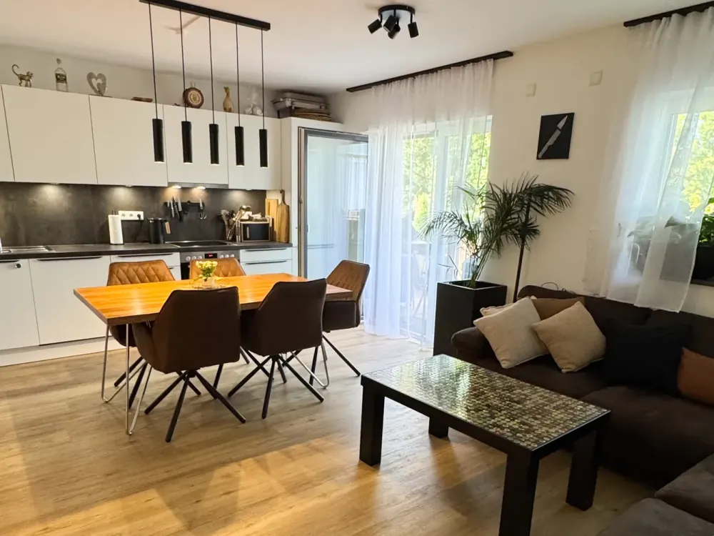 Familienfreundliche 3-Zimmer-Wohnung mit Balkon