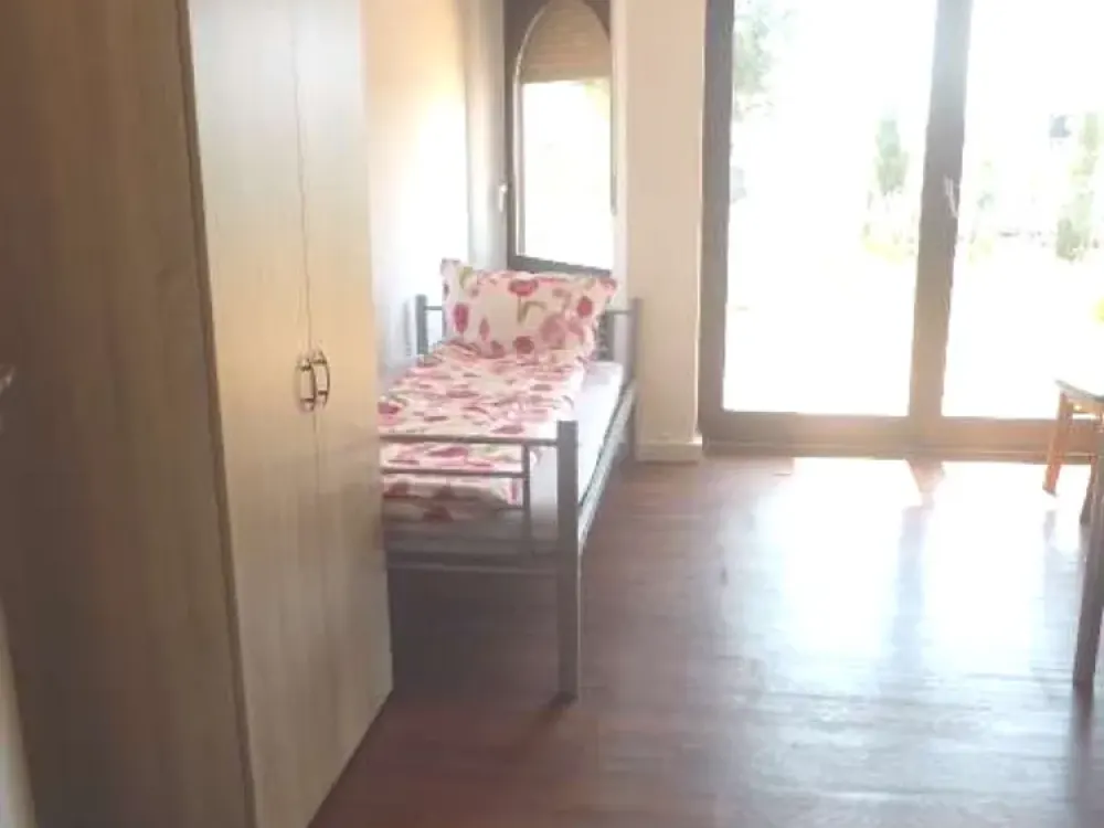 Vermietung nur an Firma: Zimmer für Angestellte, Monteure, Gäste u.a., Hanau