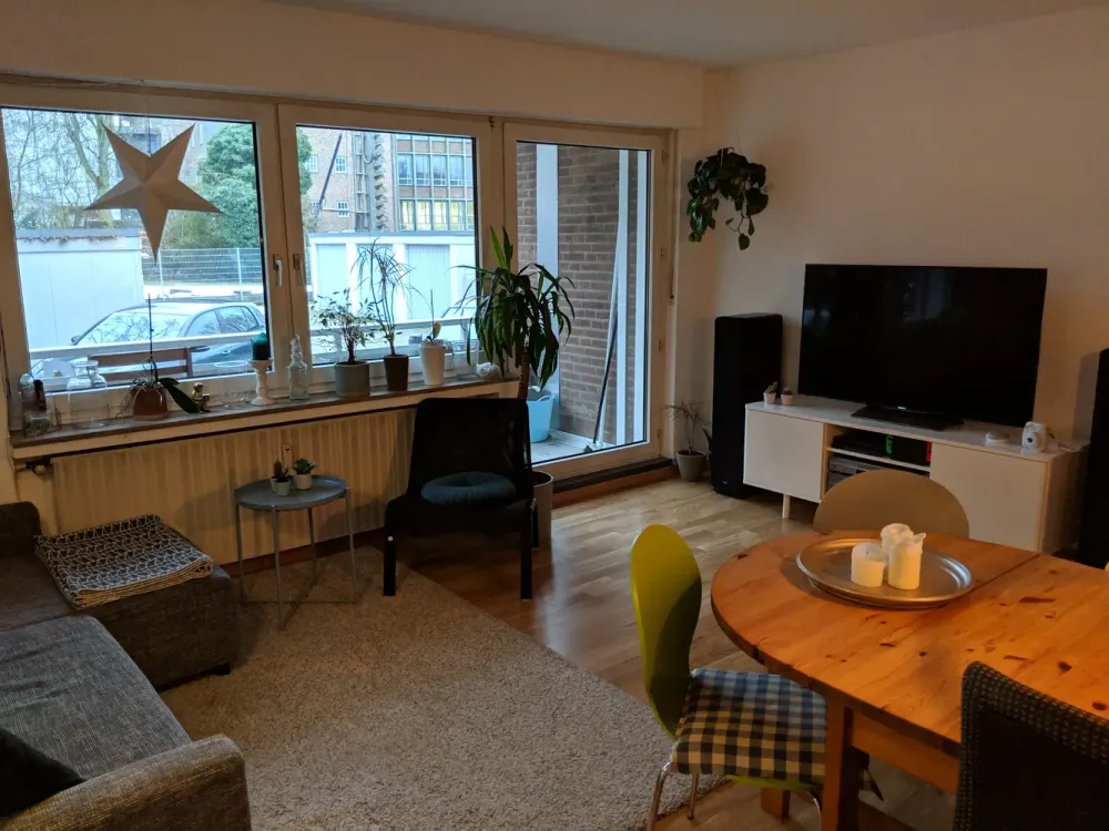 Gepflegte 2-Zimmer-EG-Wohnung mit Balkon und EBK in Münster-Centrum
