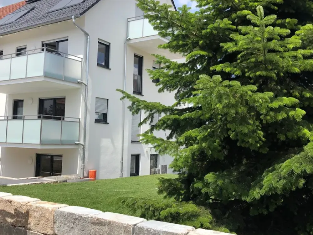 Möbliertes 1-Zimmer-Appartment mit Terrasse